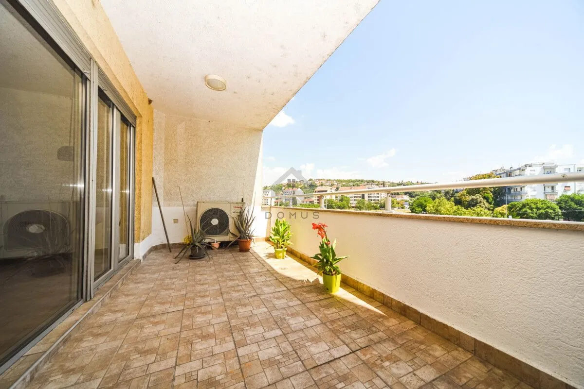 Rent, three bedroom apartment, 150m², Preko Morače, Podgorica