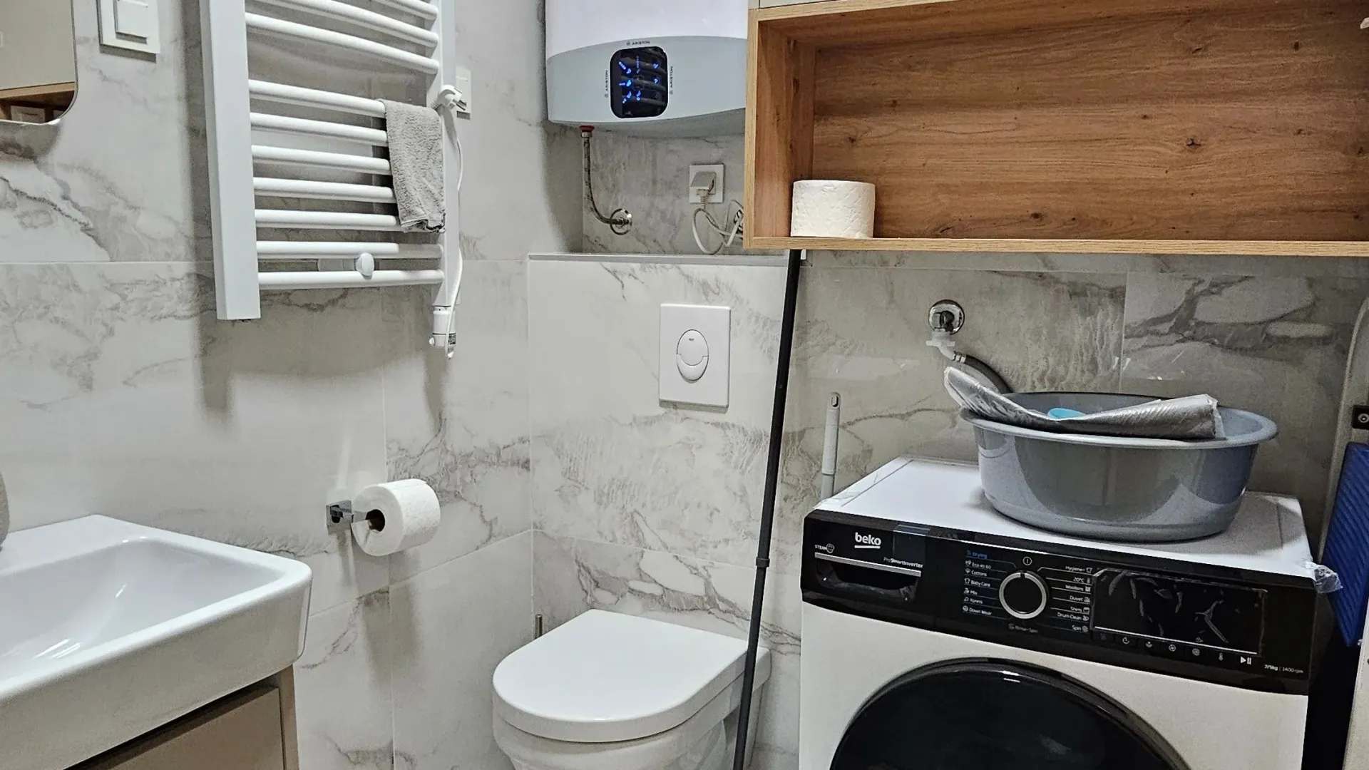 Izdavanje, jednosoban stan, 45m², City Kvart, Podgorica
