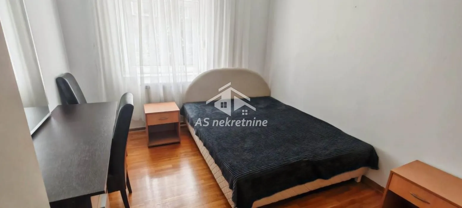 Rent, two bedroom apartment, 51m², Stari Grad, Beograd