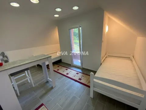 Sale, house, 74m², Stari Slankamen, Inđija - image 11