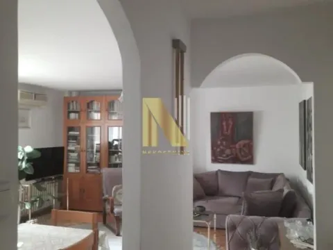 Izdavanje, dvosoban stan, 70m², Liman 3, Novi Sad Sve Podlokacije - image 9