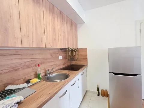 Rent, one bedroom apartment, 43m², Stari Aerodrom, Podgorica - image 12