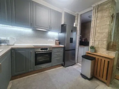 Sale, four bedroom apartment, 92m², Stari Košutnjak, Rakovica - image 11