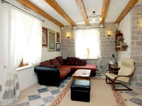 Sale, house, 480m², Reževići, Budva - image 16