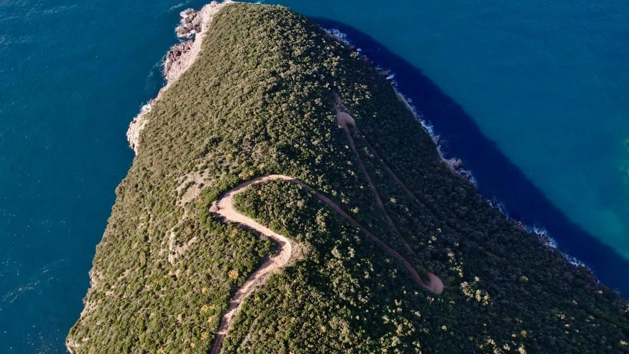 Prodaja, plac, 1050m², Zagora, Kotor