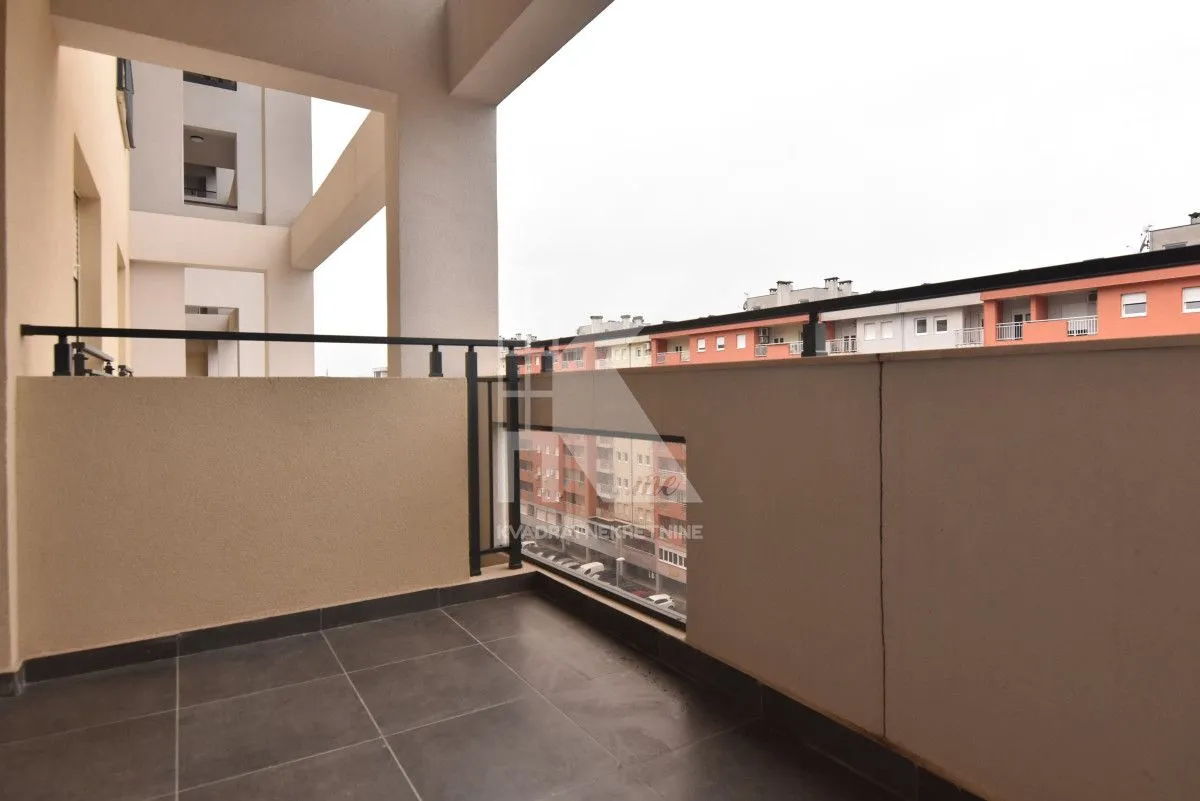 Rent, two bedroom apartment, 72m², Master Kvart, Podgorica