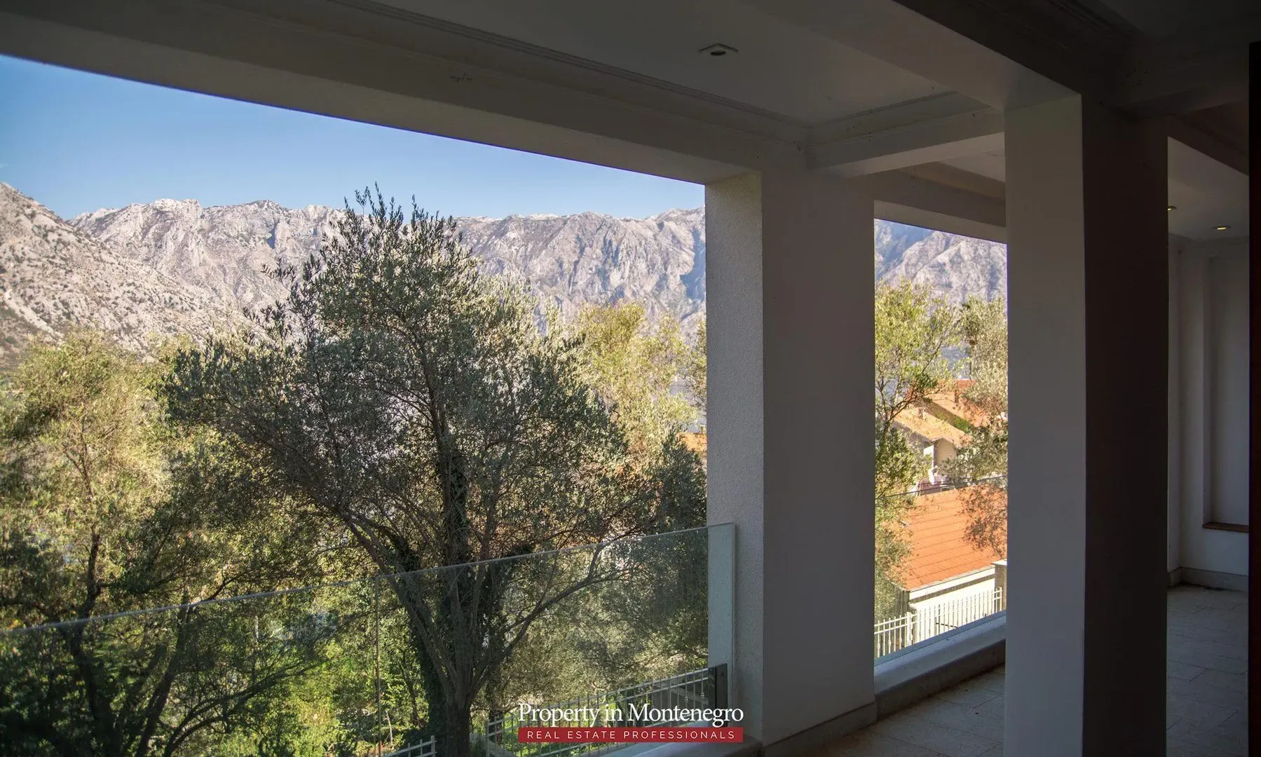 Prodaja, kuća, 585m², Stoliv, Kotor