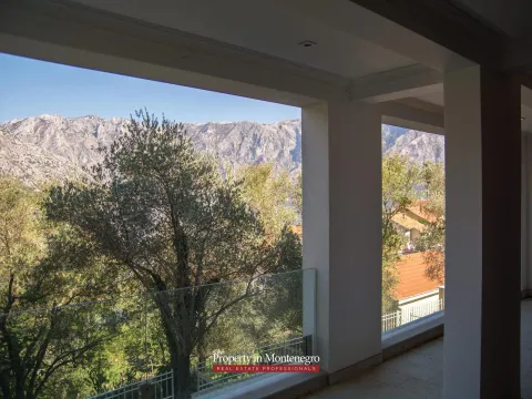 Prodaja, kuća, 585m², Stoliv, Kotor - image 20