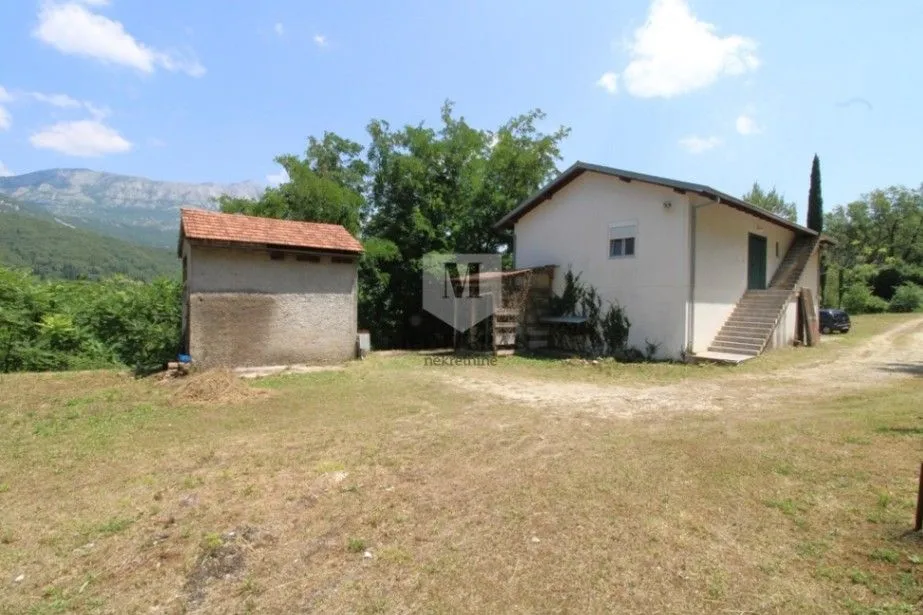 Prodaja, kuća, 234m², Sutorina, Herceg Novi