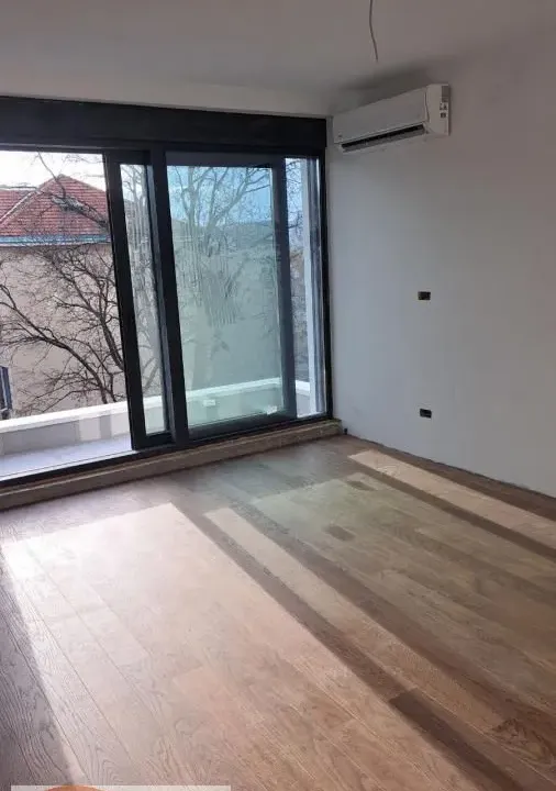 Prodaja, četvorosoban stan, 107m², Autokomanda, Voždovac Sve Podlokacije