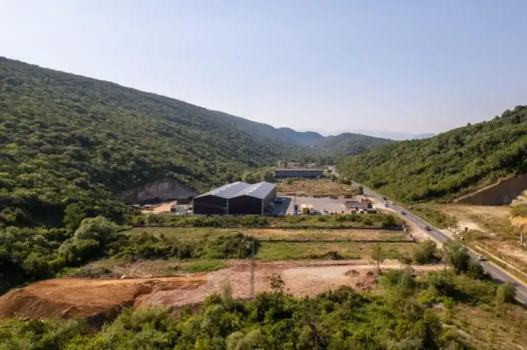 Prodaja, plac, 4300m², Kotor, Crna Gora