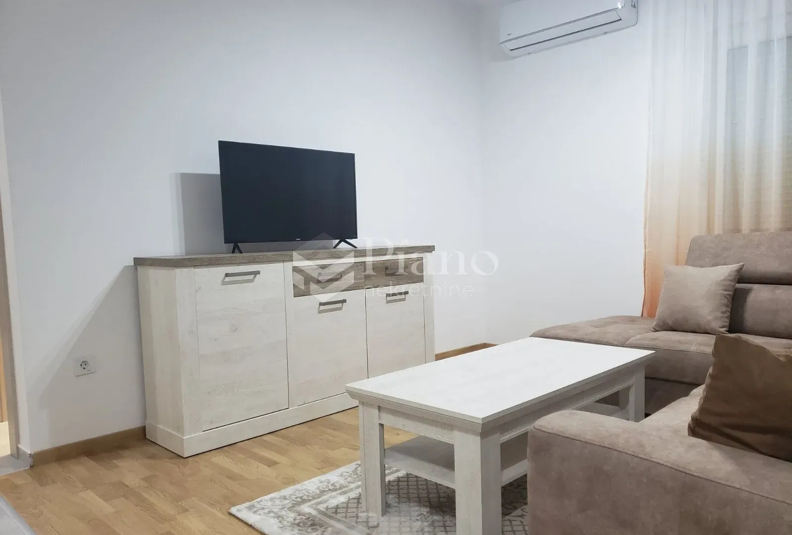 Rent, apartment, 36m², Stara Varoš, Podgorica