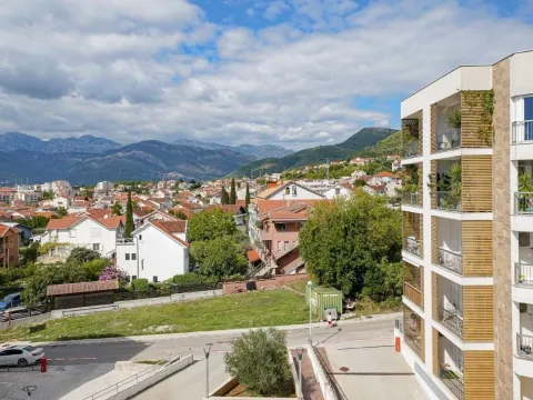 Prodaja, dvosoban stan, 122m², Tivat, Crna Gora - image 21