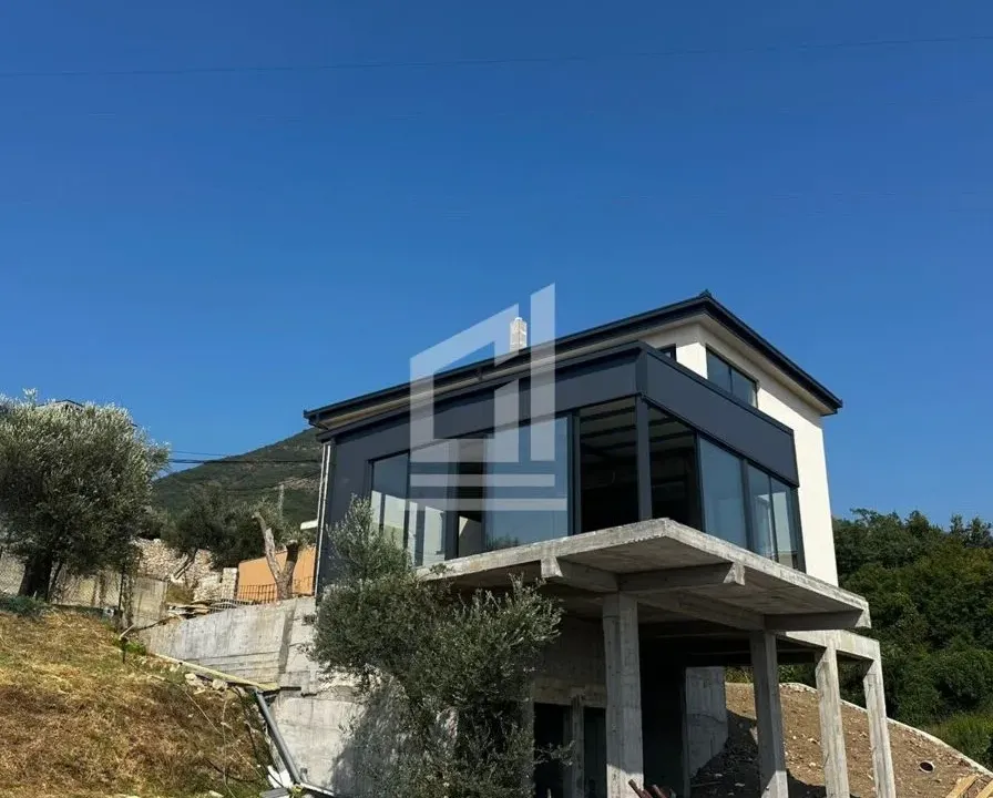 Prodaja, kuća, 266m², Bjeliši, Bar