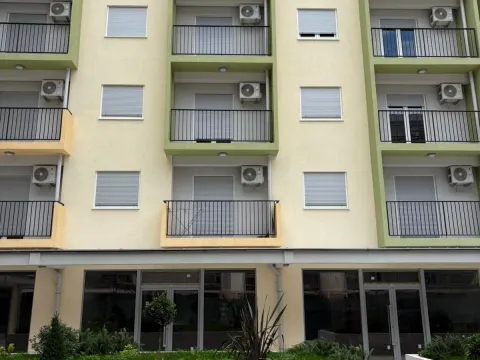 Sale, one bedroom apartment, 40m², Pobrežje, Podgorica - image 4