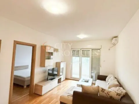 Izdavanje, stan, 55m², Ljubović, Podgorica - image 1