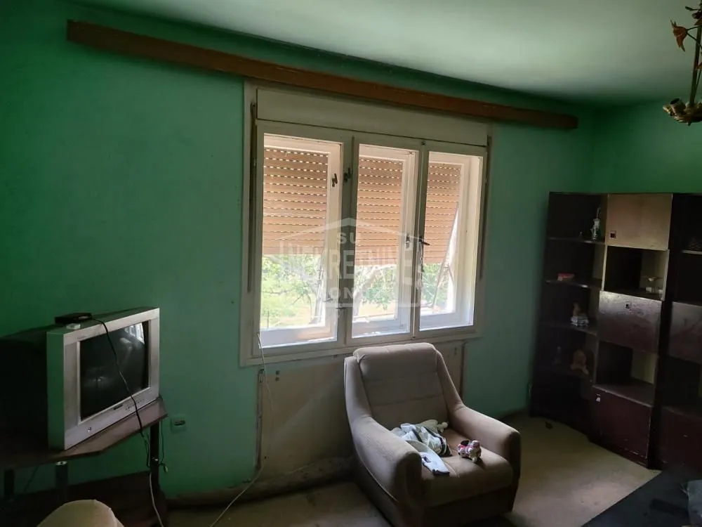 Prodaja, kuća, 200m², Makova Sedmica, Subotica
