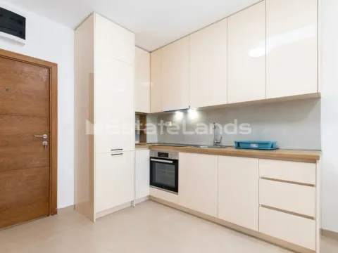 Rent, one bedroom apartment, 48m², Dumidran, Tivat - image 8