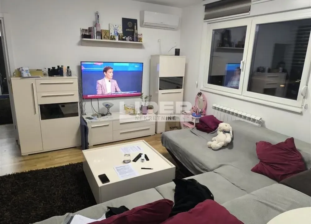 Sale, three bedroom apartment, 63m², Zvezdara Sve Podlokacije, Beograd