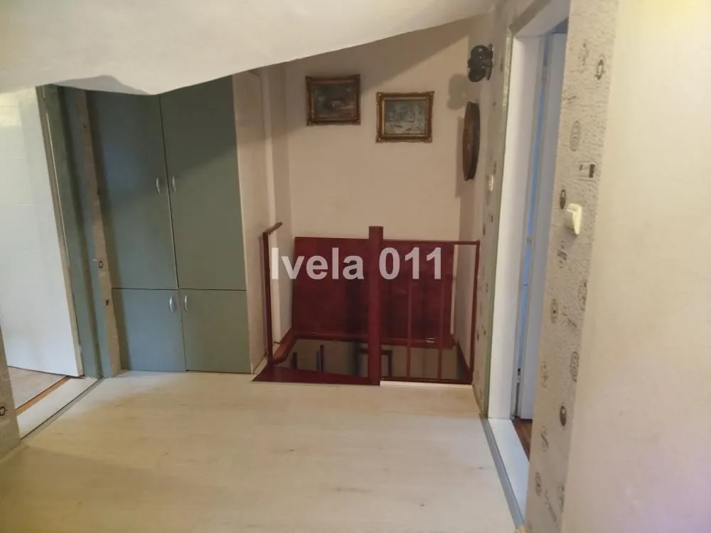 Prodaja, trosoban stan, 61m², Stari Grad, Beograd