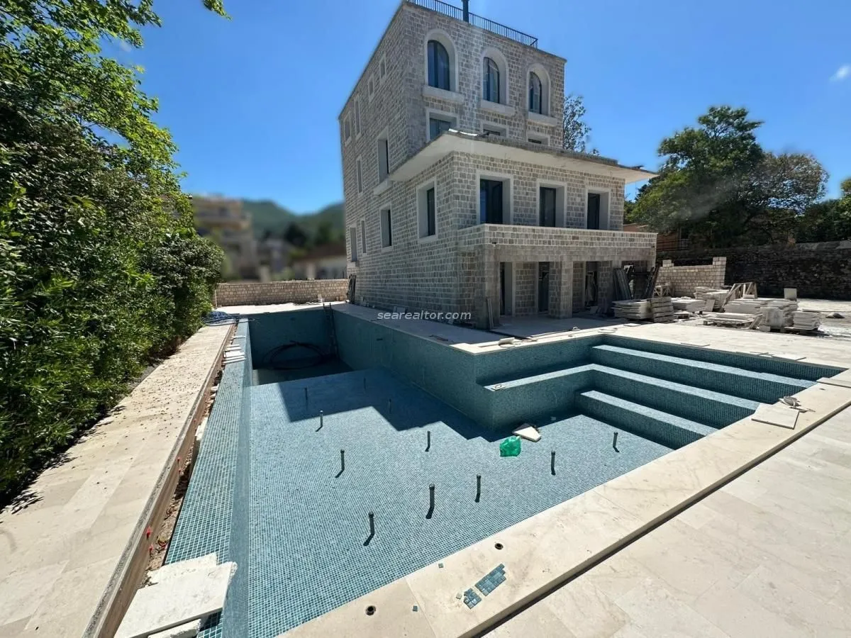 Prodaja, kuća, 500m², Donja Lastva, Tivat