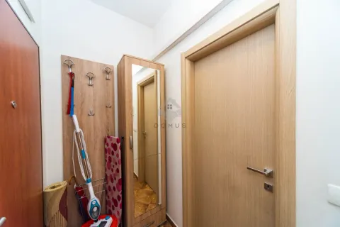 Rent, one bedroom apartment, 47m², Zagorič, Podgorica - image 8