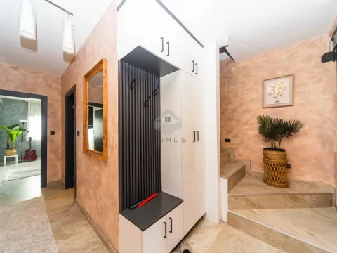 Rent, house, 125m², Gornja Gorica, Podgorica - image 8