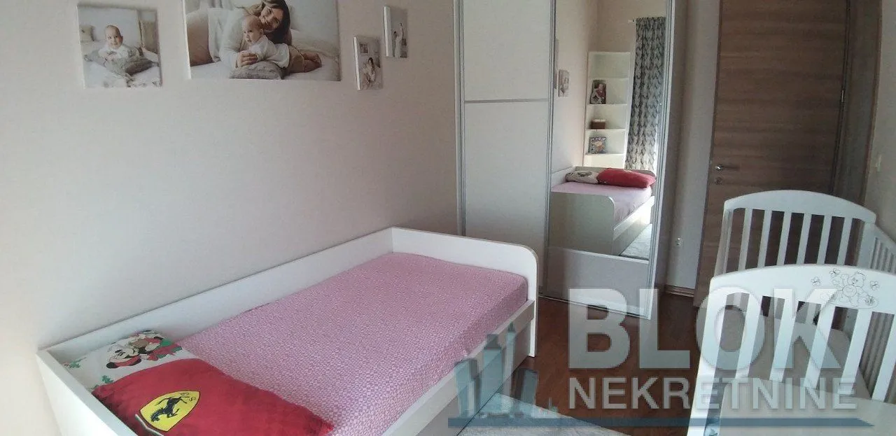Izdavanje, trosoban stan, 85m², Centar, Podgorica