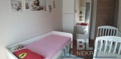 Izdavanje, trosoban stan, 85m², Centar, Podgorica - image 7