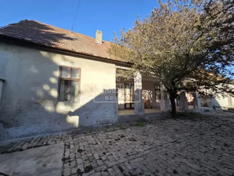 Prodaja, kuća, 250m², Bajmok, Subotica - image 3