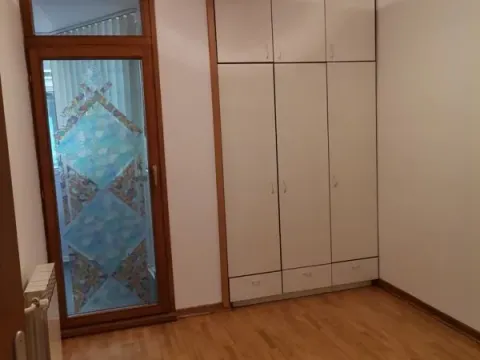 Rent, three bedroom apartment, 85m², Vračar Centar, Vračar Sve Podlokacije - image 8