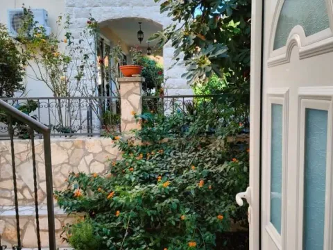 Sale, house, 143m², Bijela, Herceg Novi - image 11