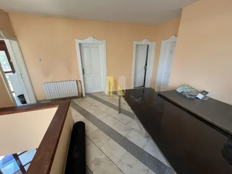 Izdavanje, poslovni prostor, 105m², Klisa, Novi Sad Sve Podlokacije - image 8
