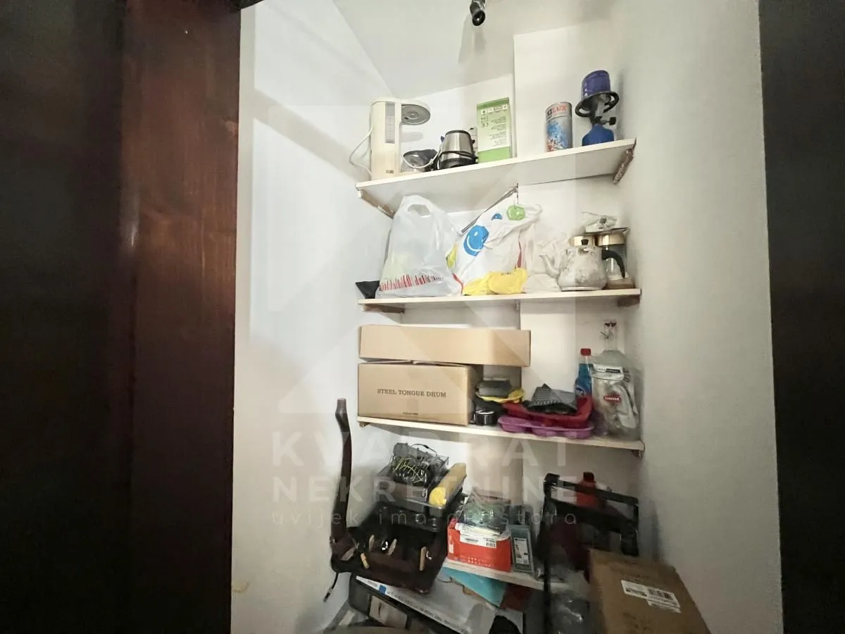 Prodaja, dvosoban stan, 91m², Malo Brdo, Podgorica