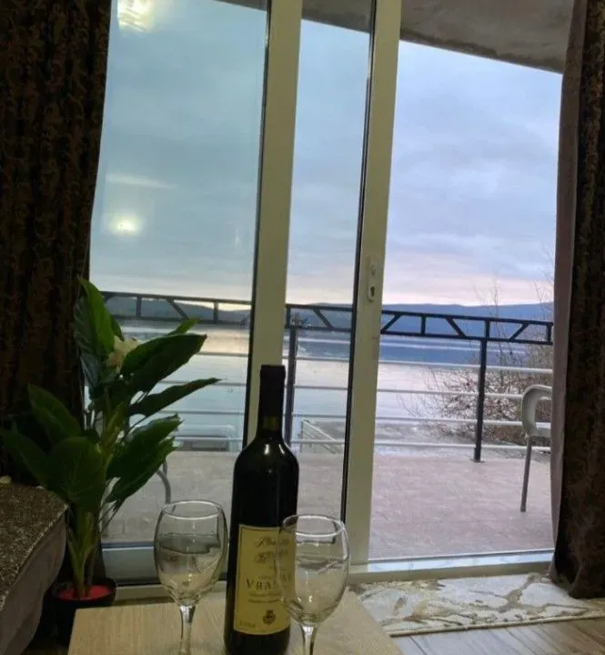 Rent, studio apartment, 40m², Kalimanj, Tivat