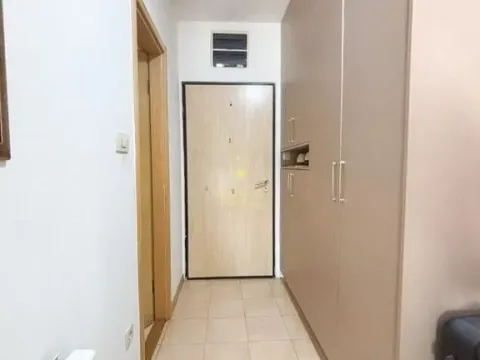 Prodaja, dvosoban stan, 64m², Pobrežje, Podgorica - image 8