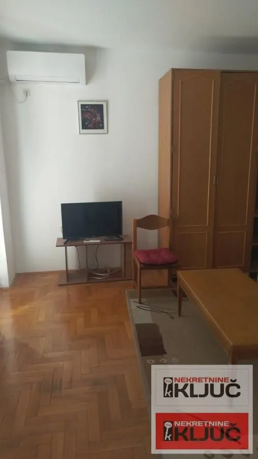 Rent, one bedroom apartment, 31m², Bulevar Oslobodjenja, Novi Sad Sve Podlokacije