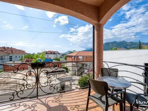 Prodaja, kuća, 280m², Bar, Crna Gora - image 32