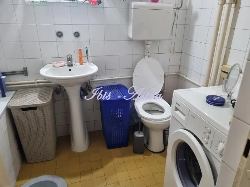 Sale, two bedroom apartment, 70m², Novi Beograd Sve Podlokacije, Beograd
