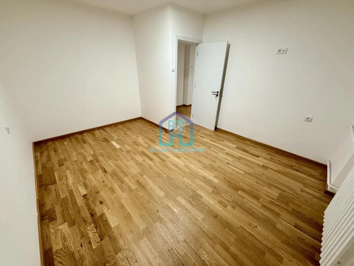 Prodaja, dvosoban stan, 54m², Sajmište, Novi Sad