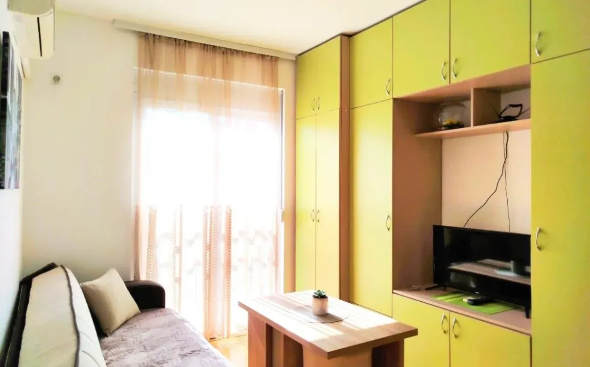 Sale, studio apartment, 19m², Kod Big Fashion-a, Podgorica