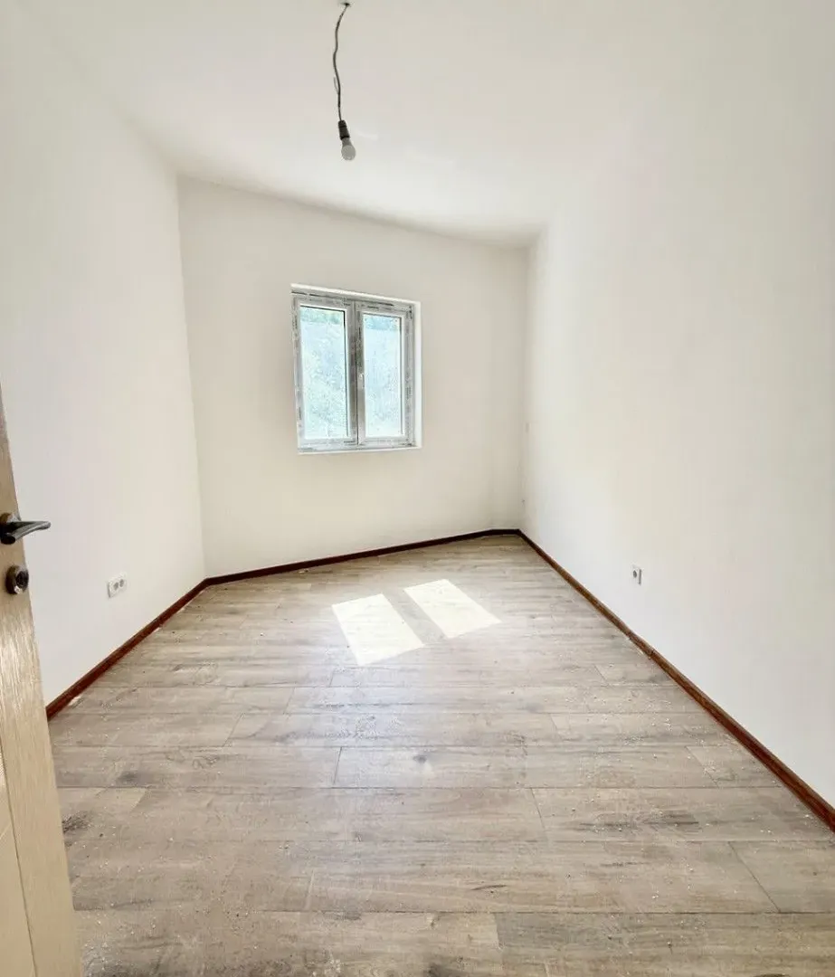 Sale, two bedroom apartment, 55m², Petrovac, Budva