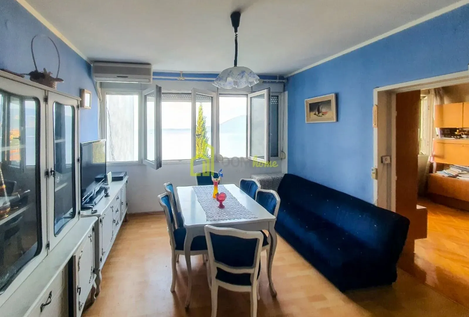 Prodaja, trosoban stan, 90m², Herceg Novi, Crna Gora