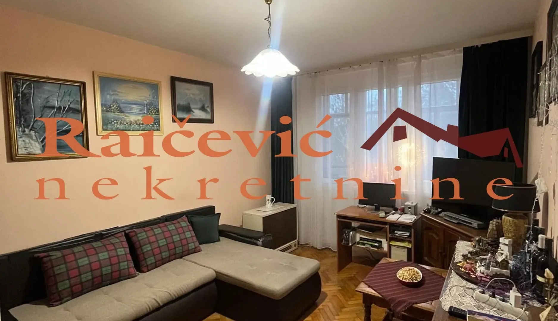 Prodaja, trosoban stan, 66m², Karaburma, Palilula Sve Podlokacije