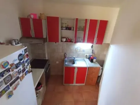 Prodaja, jednosoban stan, 40m², Stari Aerodrom, Podgorica - image 2