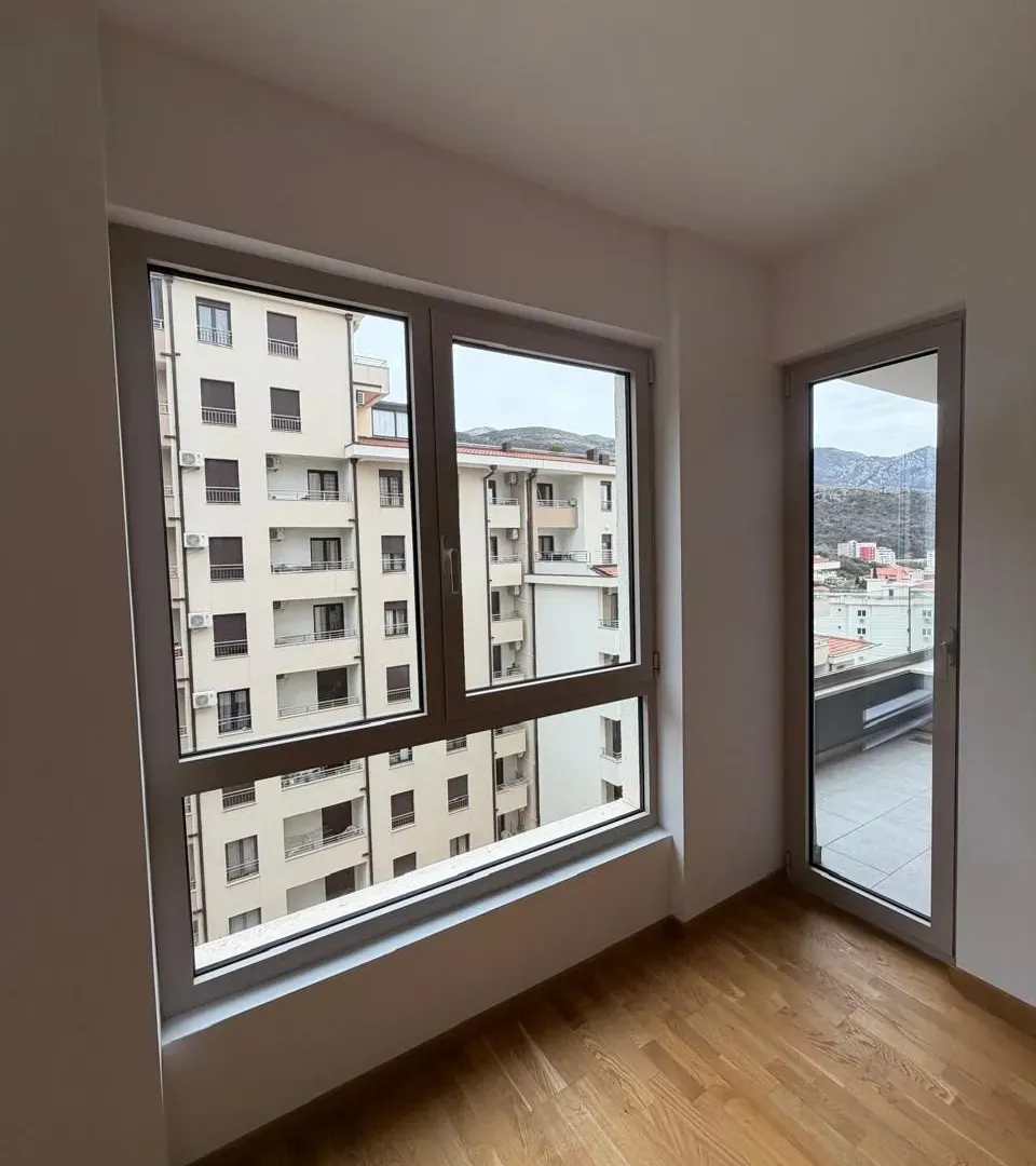 Sale, one bedroom apartment, 44m², Bečići, Budva