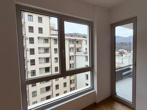 Prodaja, jednosoban stan, 44m², Bečići, Budva - image 6