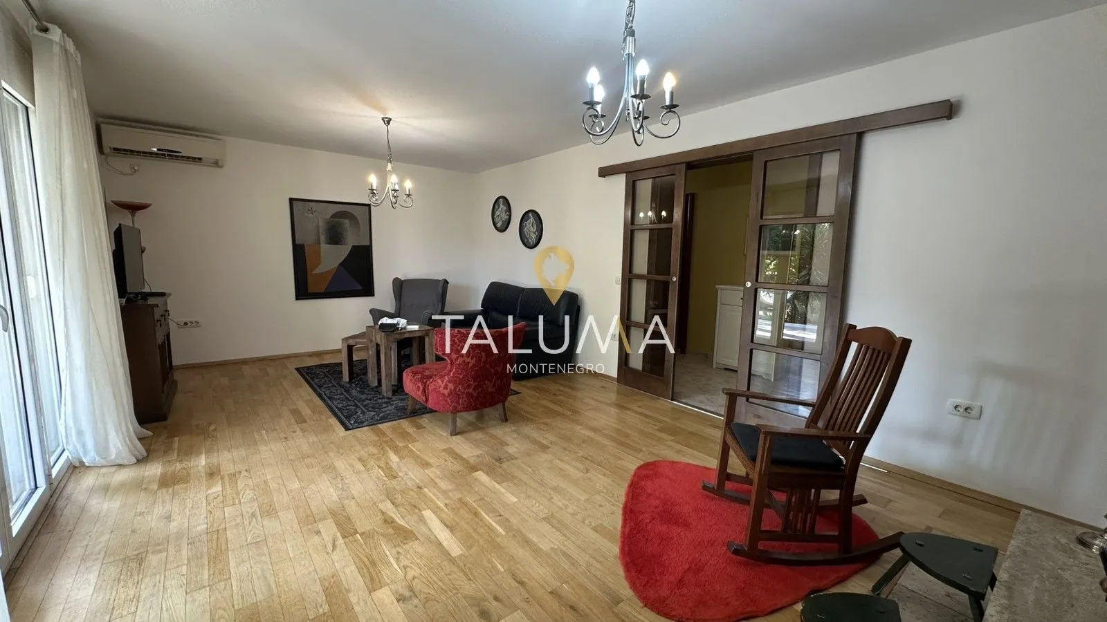 Prodaja, kuća, 200m², Tološi, Podgorica