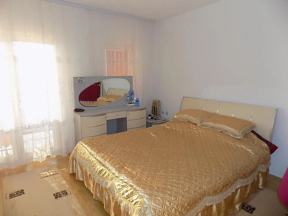 Prodaja, kuća, 190m², Aqua park, Jagodina