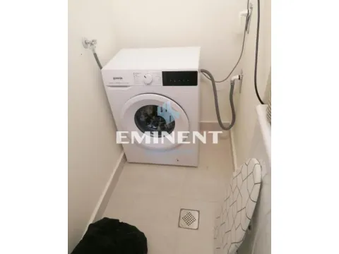 Izdavanje, dvosoban stan, 55m², Savski Venac, Beograd - image 10